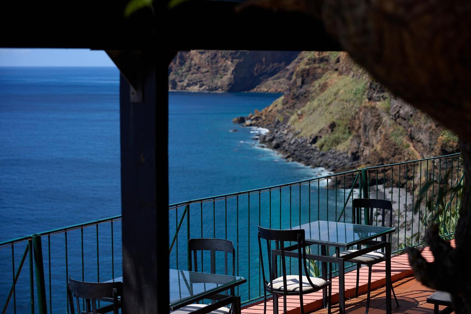 Inn & Art Madeira Caniço Eksteriør bilde