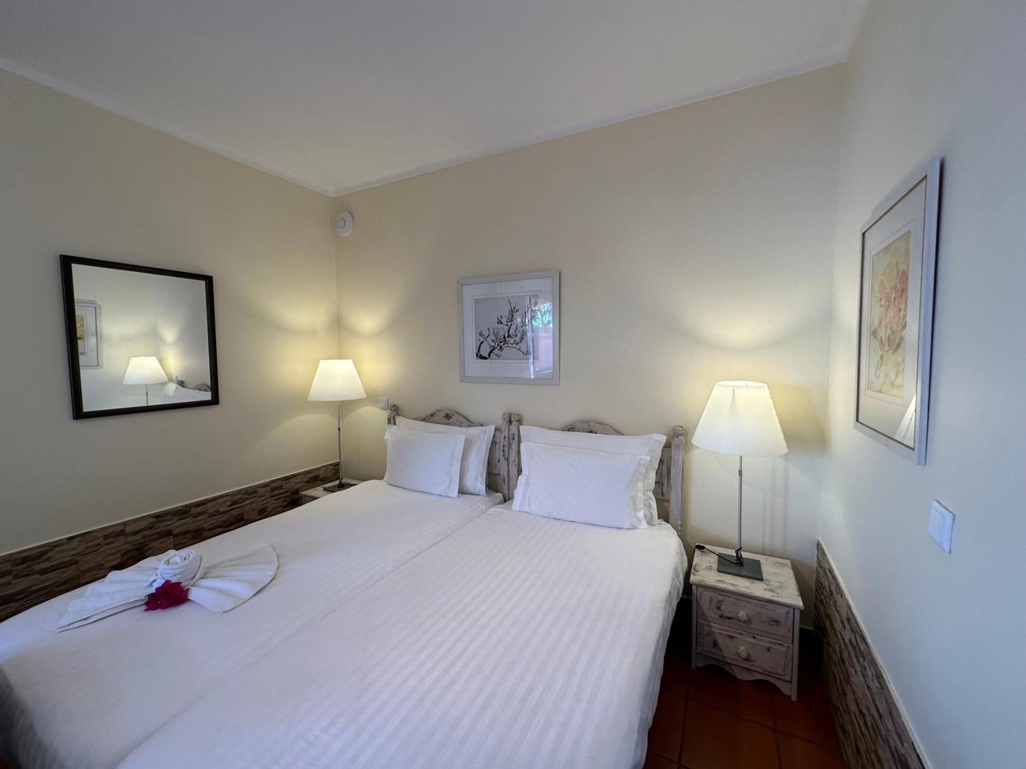 Inn & Art Madeira Caniço Eksteriør bilde